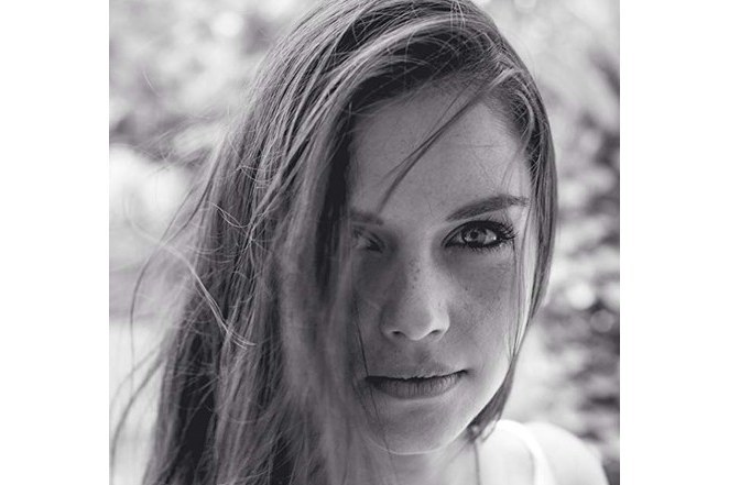 Christia Visser Christia Visser