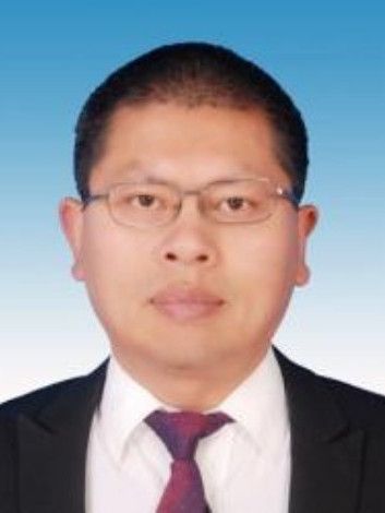 曾勇(吉水縣市場和質量監督管理局黨委委員、副局長) 曾勇(吉水縣市場和質量監督管理局黨委委員、副局長)