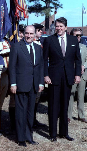 1981年與美國總統里根在一起