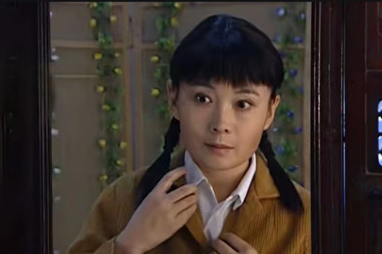 紅梅(都市情感劇《五妹》中的角色) 紅梅(都市情感劇《五妹》中的角色)