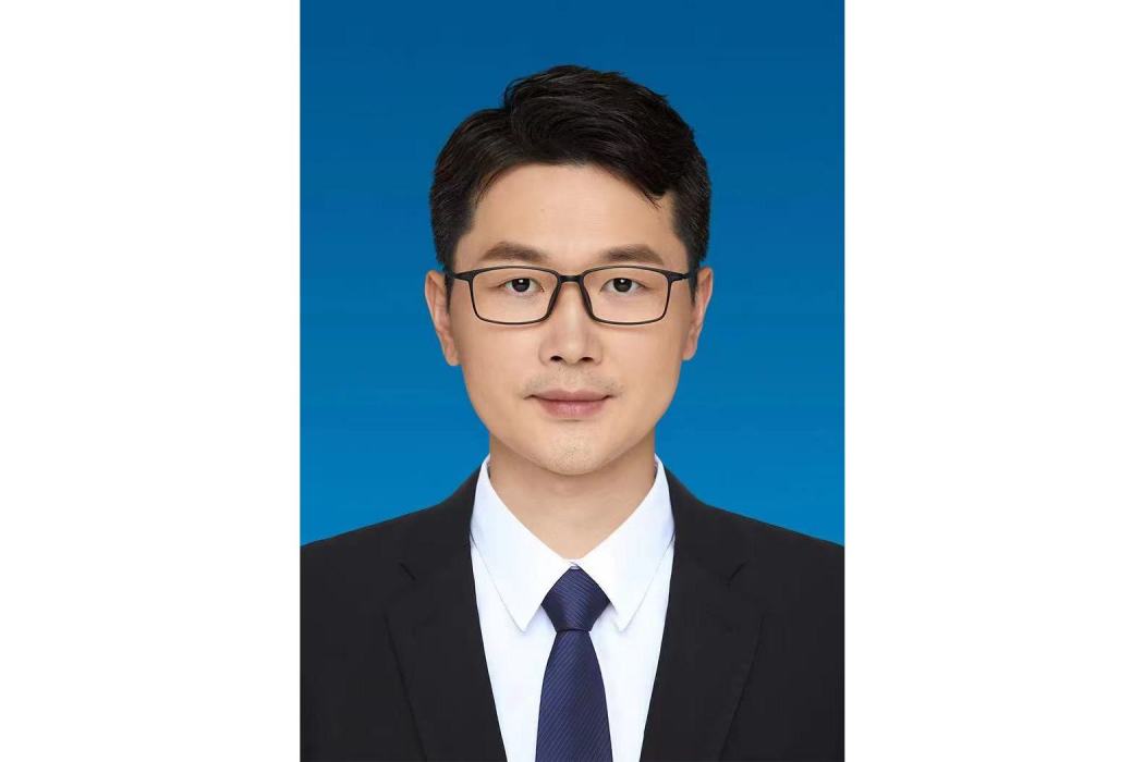余龍(福建省閩清縣人民政府黨組成員、副縣長) 余龍(福建省閩清縣人民政府黨組成員、副縣長)