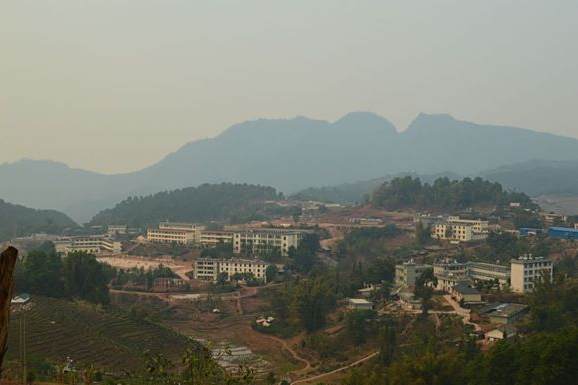 群富村 群富村