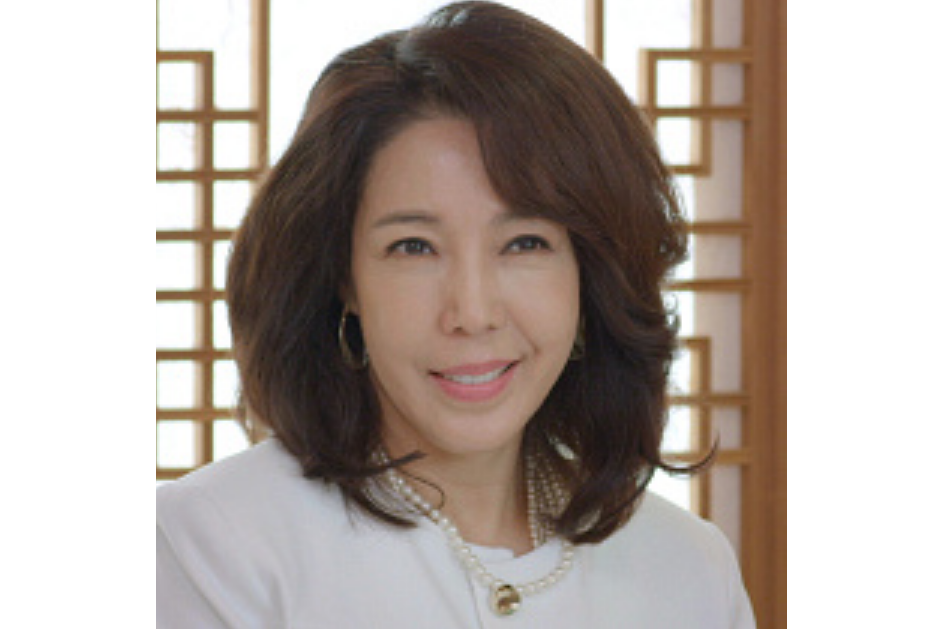 鄭茱莉(2024年韓國電視劇《結婚吧,笨蛋啊!》中的角色) 鄭茱莉(2024年韓國電視劇《結婚吧,笨蛋啊!》中的角色)