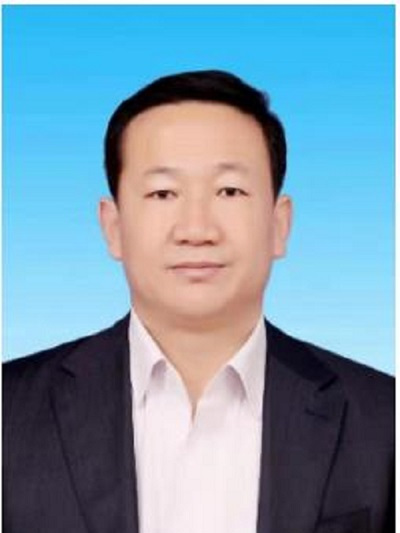 牛建華(內蒙古自治區烏海市非公有制經濟組織和社會組織黨工委副書記) 牛建華(內蒙古自治區烏海市非公有制經濟組織和社會組織黨工委副書記)
