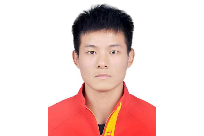 王佳強(中國武術運動員) 王佳強(中國武術運動員)