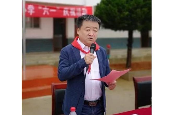 顧燕春 顧燕春