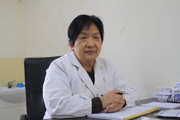 趙秀榮(上海中潭醫院耳鼻喉科主任) 趙秀榮(上海中潭醫院耳鼻喉科主任)