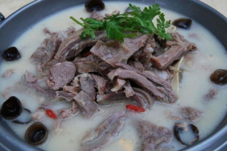 鯉魚羊肉湯 鯉魚羊肉湯