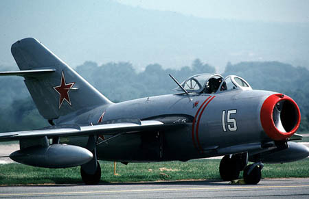 米格-15戰鬥機圖片