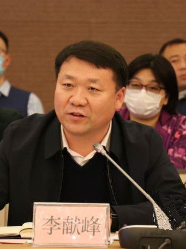 李獻峰(河北省涿州市委副書記、市長) 李獻峰(河北省涿州市委副書記、市長)