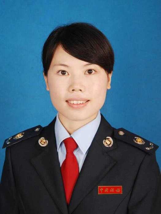 譚梅(國家稅務總局貴港市港北區稅務局黨委委員、紀檢組長) 譚梅(國家稅務總局貴港市港北區稅務局黨委委員、紀檢組長)