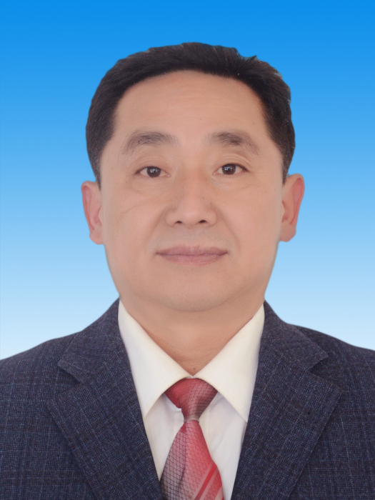 彭英(桑植縣人大常委會黨組成員、副主任) 彭英(桑植縣人大常委會黨組成員、副主任)