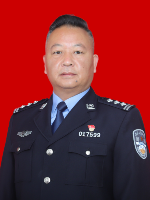 羅軍(四川省都江堰市正局級管理幹部) 羅軍(四川省都江堰市正局級管理幹部)