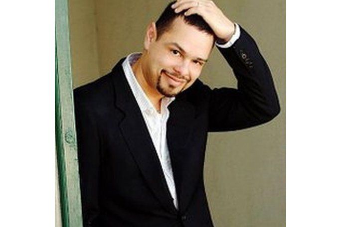 Luis Camacho Luis Camacho