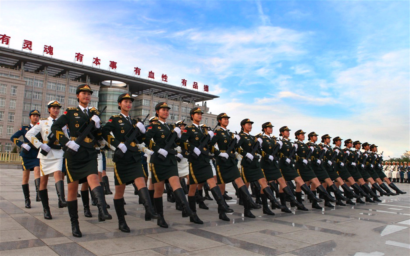 中國人民解放軍女儀仗兵
