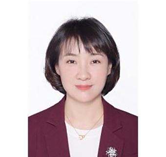 潘莉莉(安徽醫科大學公共衛生學院黨委書記,教授) 潘莉莉(安徽醫科大學公共衛生學院黨委書記,教授)