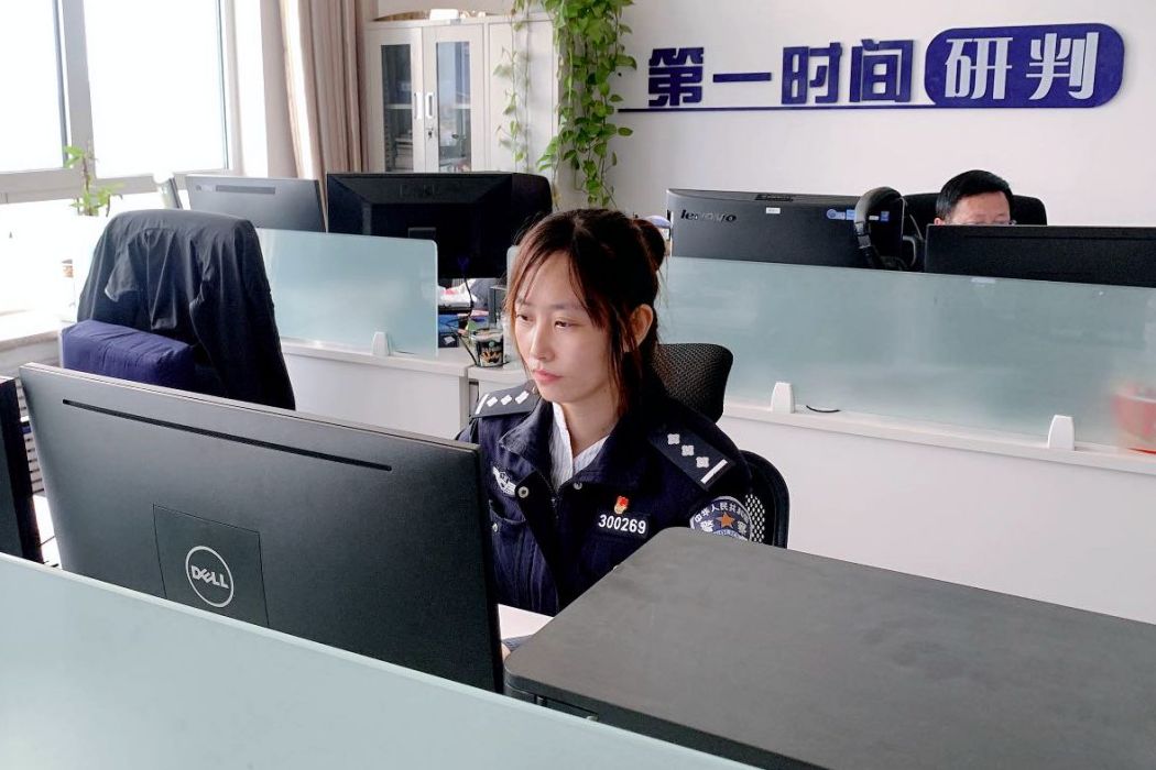 馬林(吳忠市公安局警務技術四級主管) 馬林(吳忠市公安局警務技術四級主管)