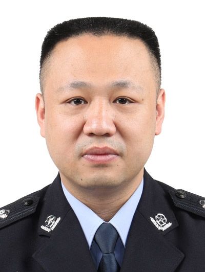 林光(浙江省舟山市普陀區公安分局黨委委員、紀委書記) 林光(浙江省舟山市普陀區公安分局黨委委員、紀委書記)