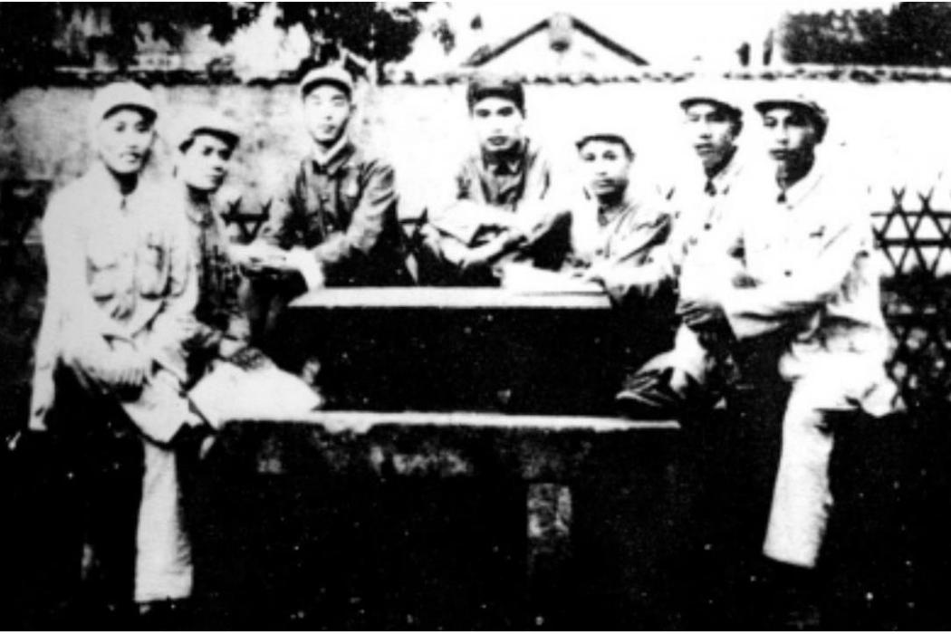 張正倫(原中共浙江農業大學校革委會副主任) 張正倫(原中共浙江農業大學校革委會副主任)