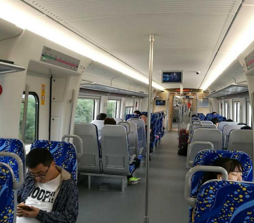 上海金山城市市郊快速鐵路