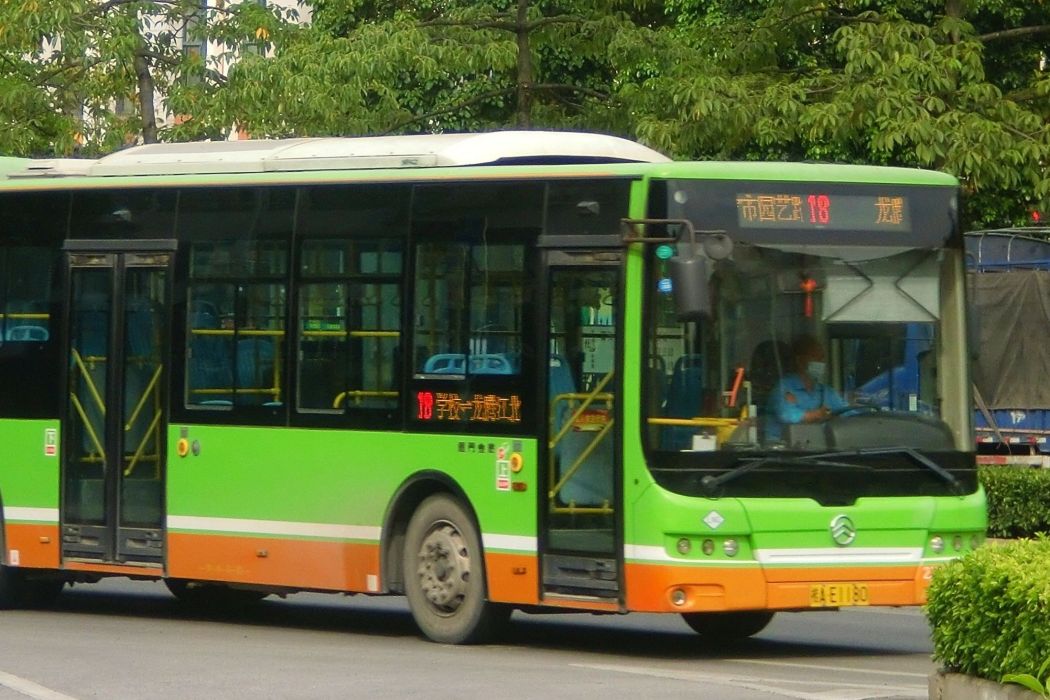 南寧公交18路 南寧公交18路