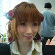 小坂梨由 小坂梨由