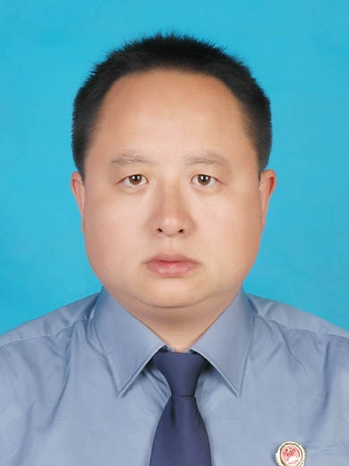 萬小鵬(定西市人民檢察院黨組成員、副檢察長)