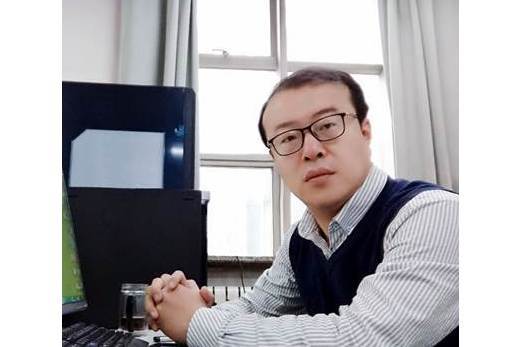 秦建華(山西師範大學美術學院副教授) 秦建華(山西師範大學美術學院副教授)