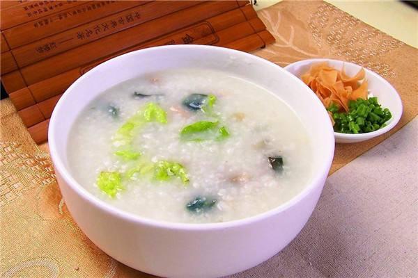菠菜豆子粥 菠菜豆子粥