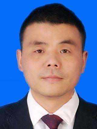 王小明(江西省吉安市吉水縣住建服務中心副主任) 王小明(江西省吉安市吉水縣住建服務中心副主任)