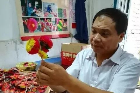 劉慶懷(臨沂市劉氏翻花非遺傳承人) 劉慶懷(臨沂市劉氏翻花非遺傳承人)