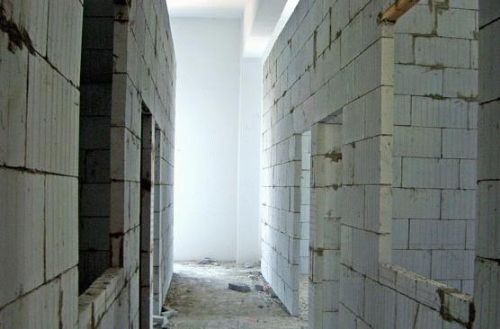 輕質磚隔牆