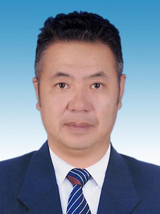 李武(雲南省迪慶藏族自治州文化和旅遊局黨委委員、副局長) 李武(雲南省迪慶藏族自治州文化和旅遊局黨委委員、副局長)