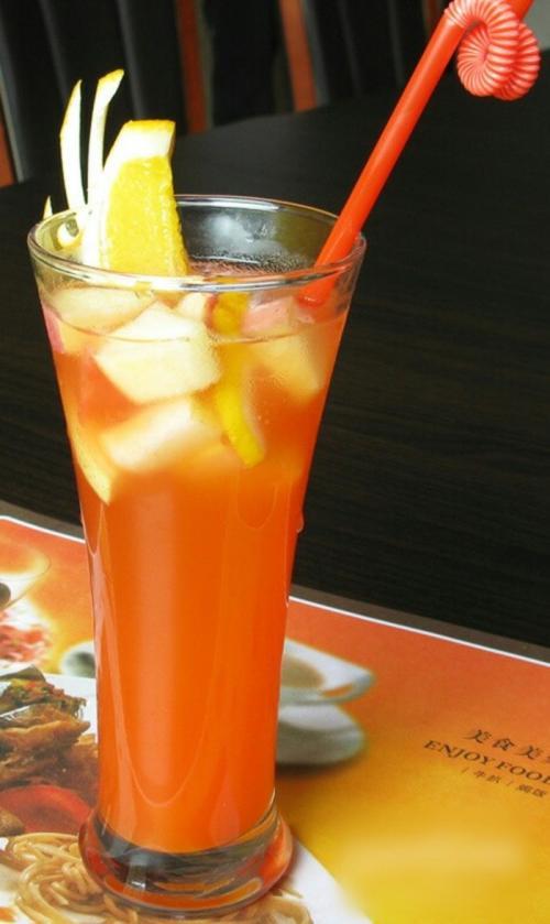 石榴菠菜柳橙汁