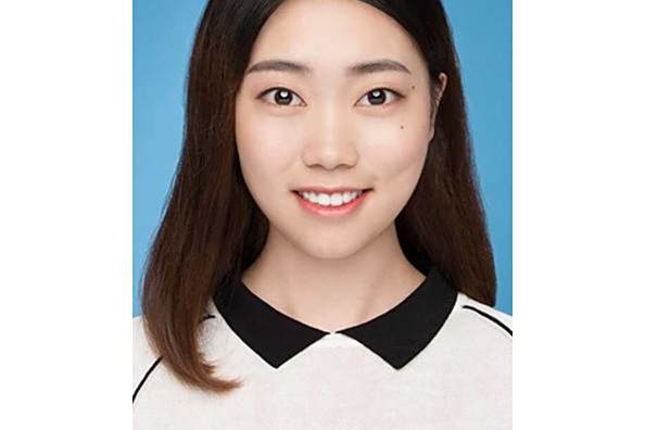 李奕婷 李奕婷