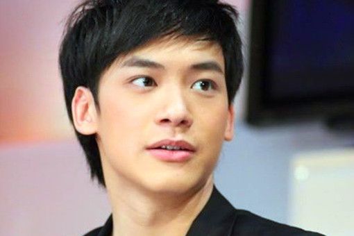 宋濤(泰劇《鐵石心腸》中的男主角) 宋濤(泰劇《鐵石心腸》中的男主角)