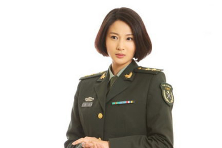 凌雲(電視劇《麻辣女兵》中的角色) 凌雲(電視劇《麻辣女兵》中的角色)
