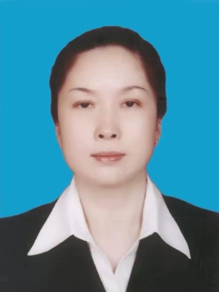陳艷(修文縣綜合行政執法局黨委委員、副局長) 陳艷(修文縣綜合行政執法局黨委委員、副局長)