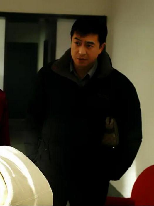 肖路(《左右》中的角色) 肖路(《左右》中的角色)