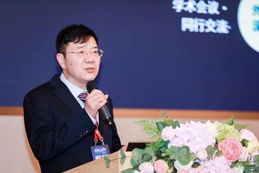 趙敏(愛爾眼科重慶特區副總院長、重慶特區角膜及眼表病專業學組顧問) 趙敏(愛爾眼科重慶特區副總院長、重慶特區角膜及眼表病專業學組顧問)