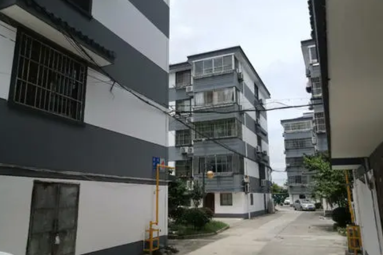 錦園新村(上海市錦園新村小區) 錦園新村(上海市錦園新村小區)