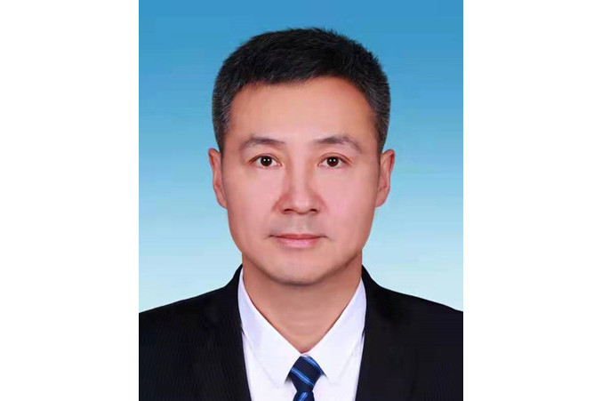 霍春輝(遼寧大學黨委常委、副校長) 霍春輝(遼寧大學黨委常委、副校長)
