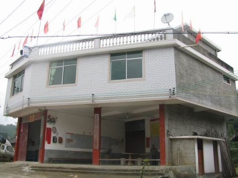 象湖村(廣東省惠來縣隆江鎮象湖村) 象湖村(廣東省惠來縣隆江鎮象湖村)