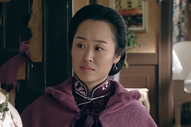 秦月容