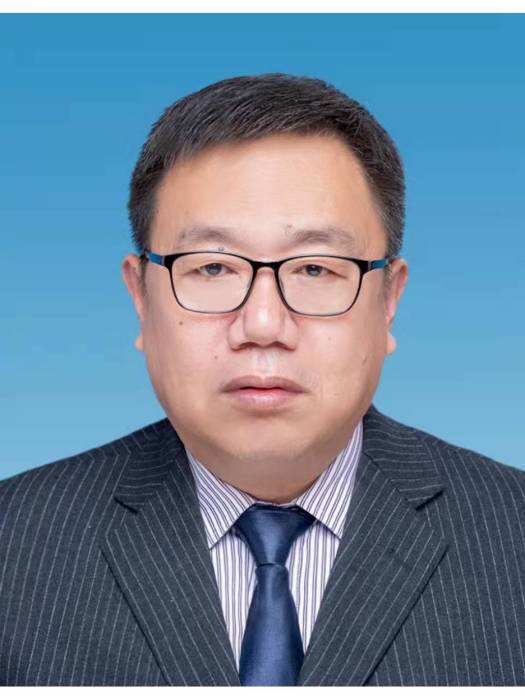 王涌(山東省濰坊市坊子區綜合行政執法局黨組書記、局長) 王涌(山東省濰坊市坊子區綜合行政執法局黨組書記、局長)