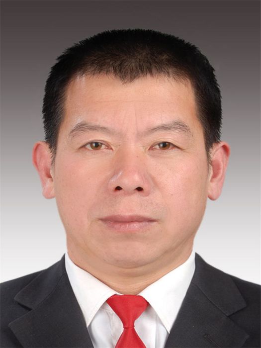馮世鵬(山東省濰坊市坊子區司法局黨組成員、副局長) 馮世鵬(山東省濰坊市坊子區司法局黨組成員、副局長)