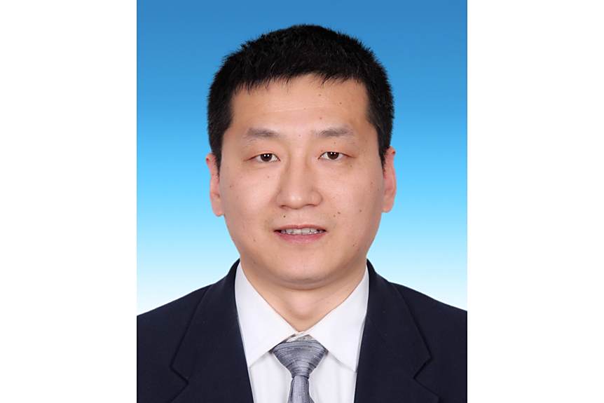 張大勇(內蒙古自治區總工會黨組成員、副主席) 張大勇(內蒙古自治區總工會黨組成員、副主席)
