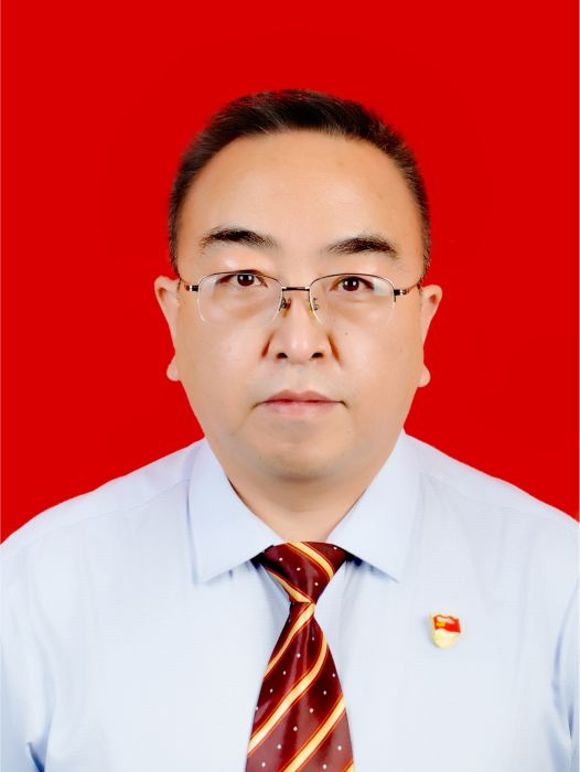 張雪飛(青海省西寧市衛生健康委員會黨組書記、主任) 張雪飛(青海省西寧市衛生健康委員會黨組書記、主任)