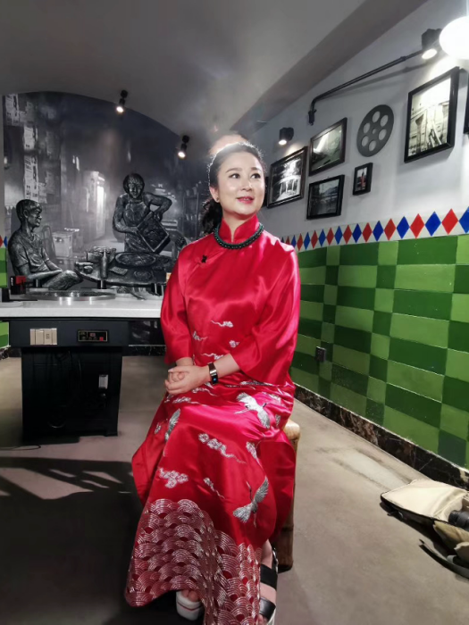 劉梅(重慶劉一手餐飲管理有限公司董事長) 劉梅(重慶劉一手餐飲管理有限公司董事長)