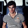 泰勒·洛特納(Taylor Lautner)